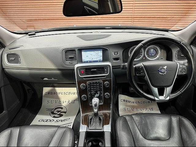 Volvo S60 2013-06 26008-1