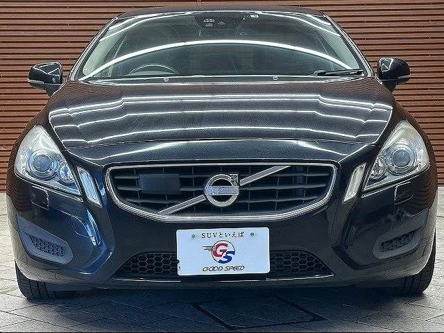 Volvo S60 2013-06 26008-16
