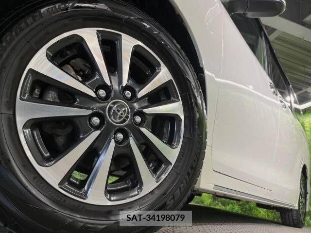 Toyota ESQUIRE 2017-09 359773-14
