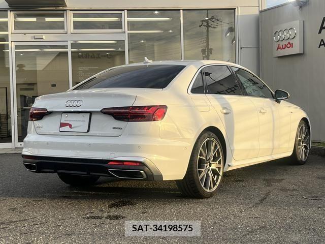 Audi A4 2021-01 346919-1