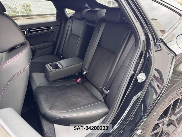 Honda CIVIC 2023-03 212928-14