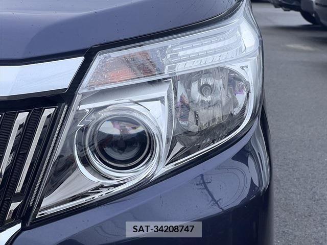 Toyota ESQUIRE 2014-12 350094-22