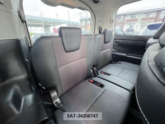 Toyota ESQUIRE 2014-12 350094-9