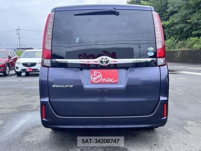 Toyota ESQUIRE 2014-12 350094-18