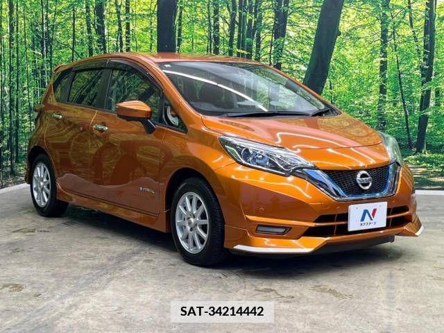 Nissan NOTE 2016-11 365496-16