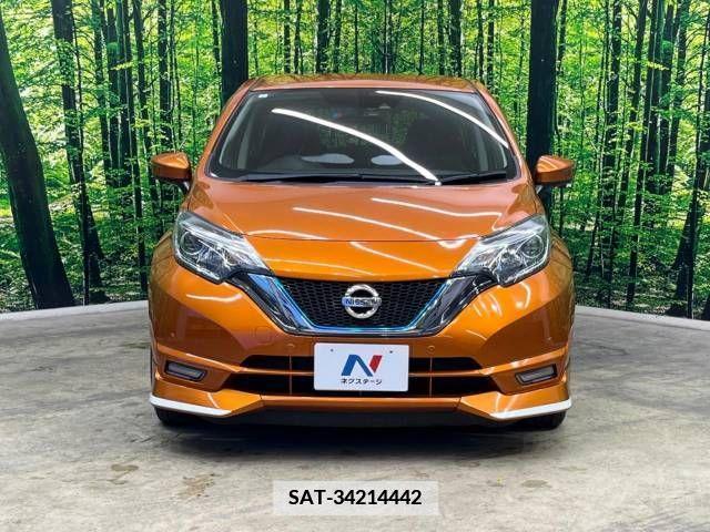 Nissan NOTE 2016-11 365496-14