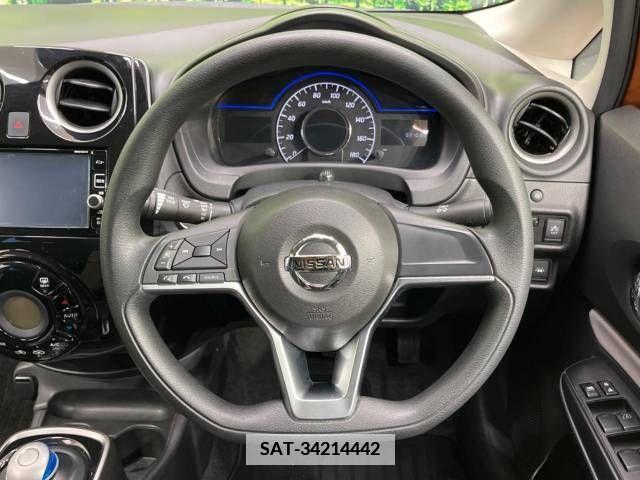 Nissan NOTE 2016-11 365496-11
