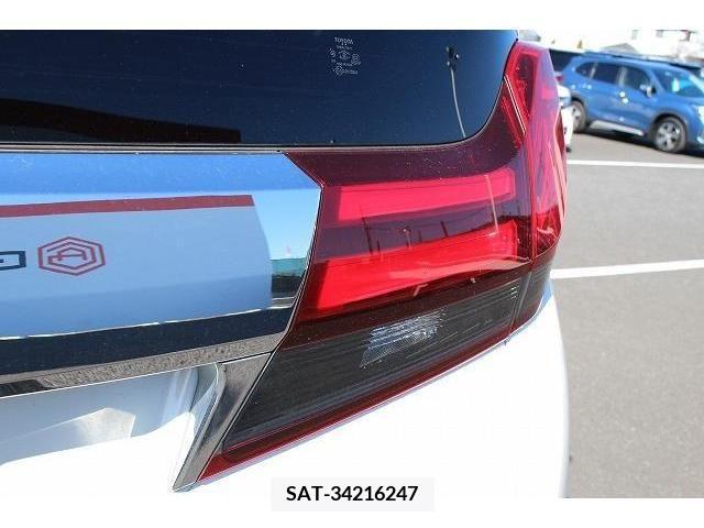 Toyota ALPHARD 2015-07 372146-11