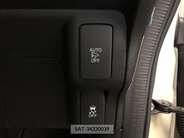 Honda N BOX 2017-05 237163-16