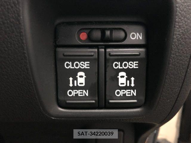 Honda N BOX 2017-05 237163-11