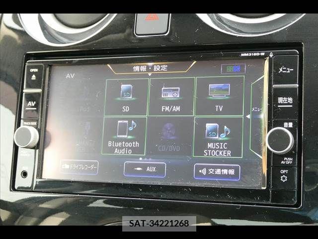 Nissan NOTE 2018-08 205560-4