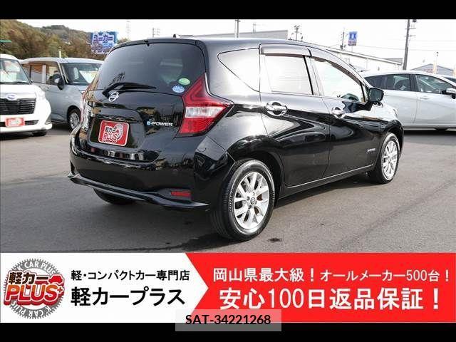 Nissan NOTE 2018-08 205560-1