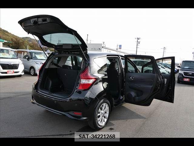 Nissan NOTE 2018-08 205560-19