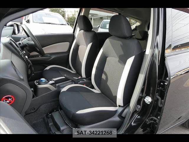 Nissan NOTE 2018-08 205560-9