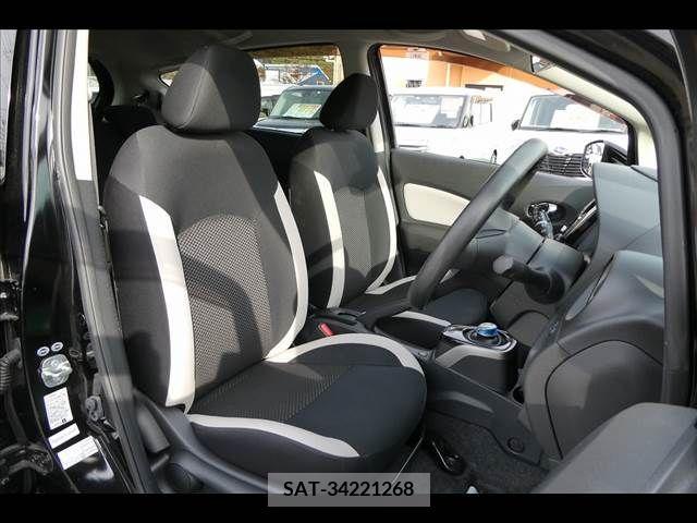 Nissan NOTE 2018-08 205560-8