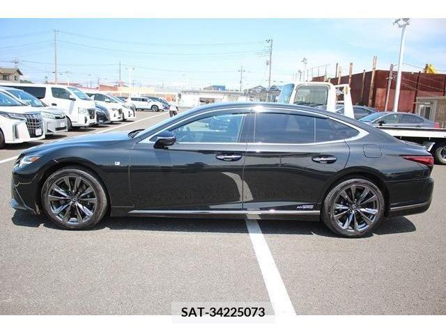 Lexus LS 2021-03 304745-9