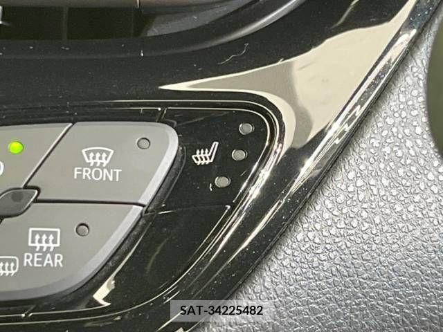 Toyota C-HR 2018-03 295007-6