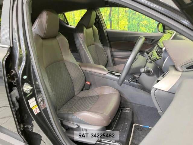 Toyota C-HR 2018-03 295007-8