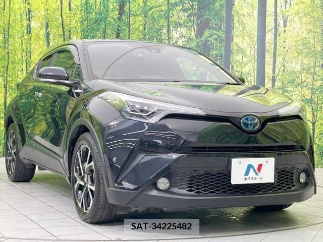 Toyota C-HR 2018-03 295007-16