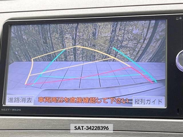 Toyota PRIUS 2013-12 378195-3