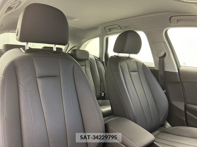 Audi A4 2022-07 261024-13