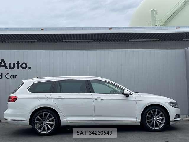 VolksWagen PASSAT VARIANT 2019-08 377090-3