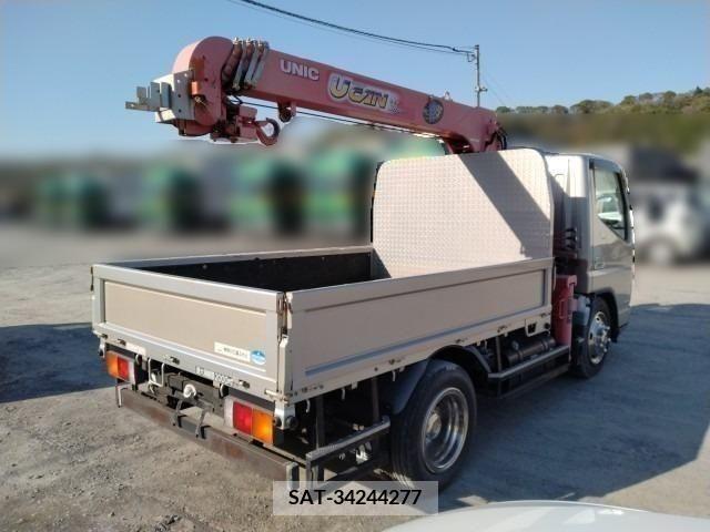 Mitsubishi CANTER 2007-10 263563-2