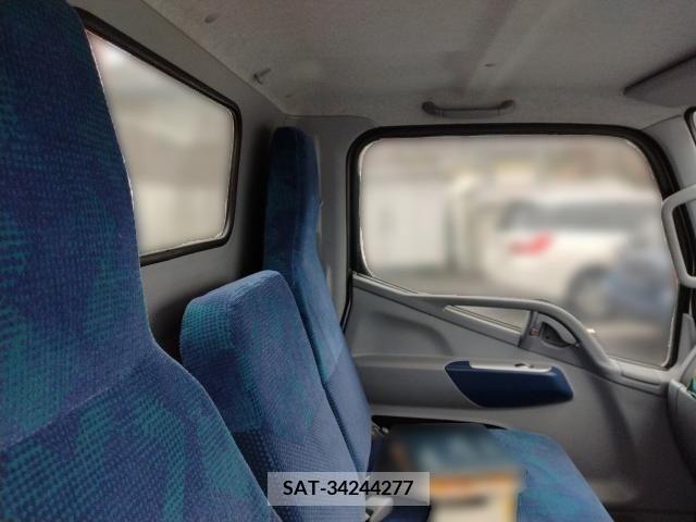 Mitsubishi CANTER 2007-10 263563-14