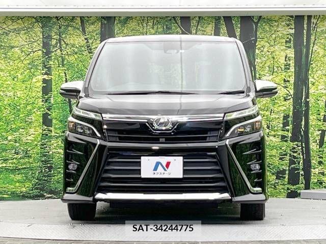 Toyota VOXY 2018-10 321594-17