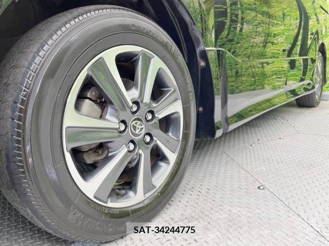Toyota VOXY 2018-10 321594-16