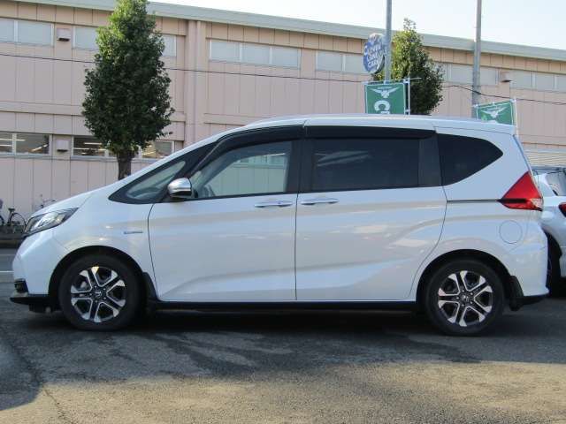 Honda FREED HYBRID 2020-01 182679-3