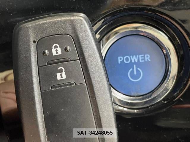 Toyota PRIUS 2019-03 282075-7