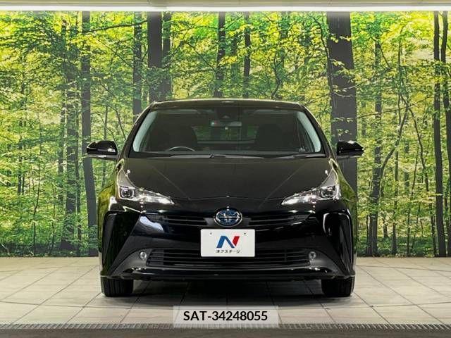 Toyota PRIUS 2019-03 282075-14