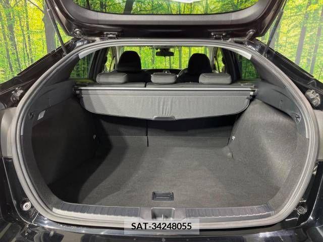 Toyota PRIUS 2019-03 282075-10