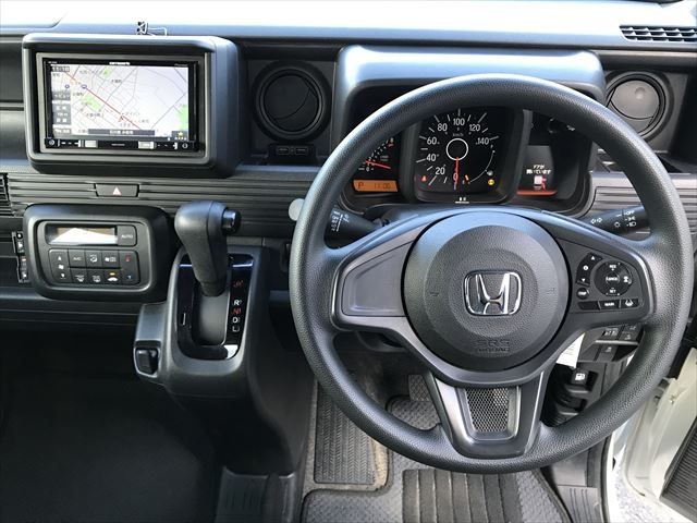 Honda N-VAN 2019-09 17433-1
