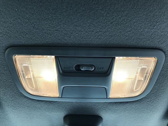 Honda N-VAN 2019-09 17433-25