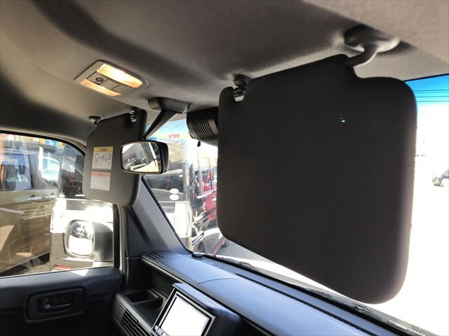Honda N-VAN 2019-09 17433-27
