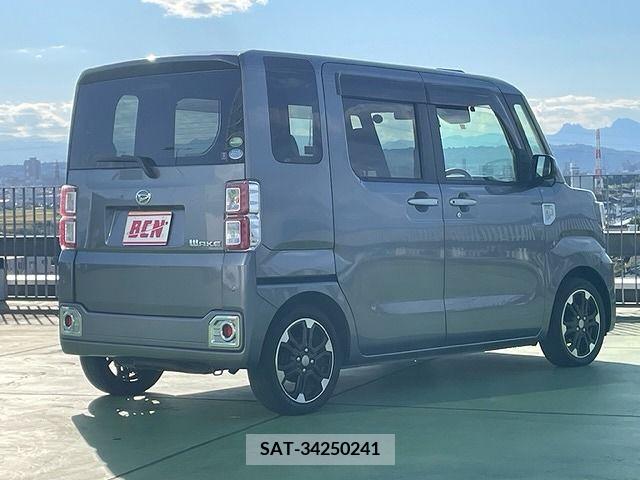 Daihatsu WAKE 2020-01 202350-2