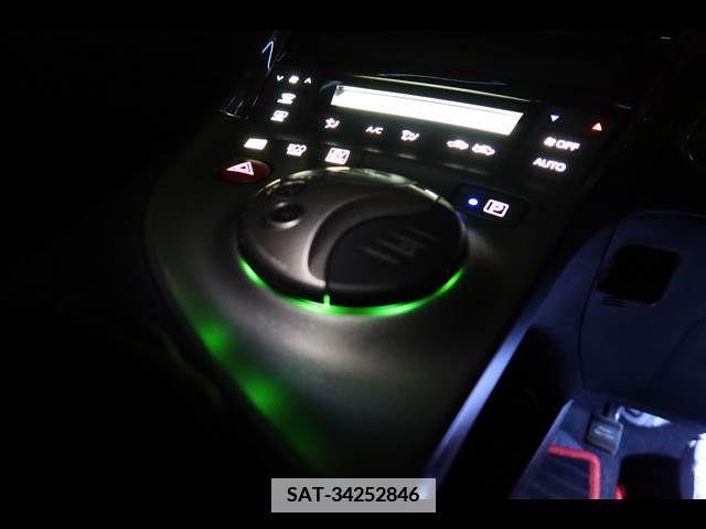 Toyota PRIUS 2014-07 366688-21