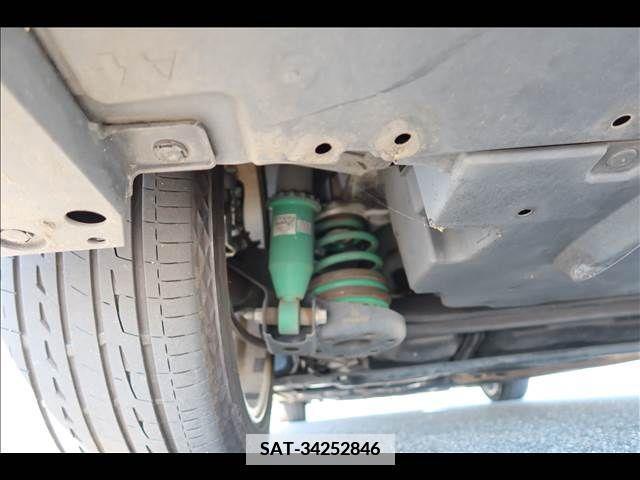 Toyota PRIUS 2014-07 366688-9