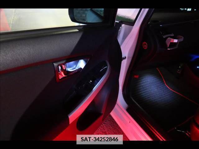 Toyota PRIUS 2014-07 366688-15