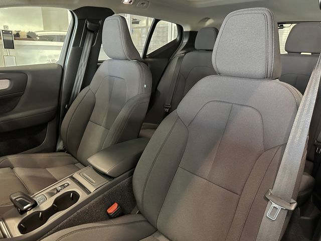 Volvo XC40 2021-06 16271-11