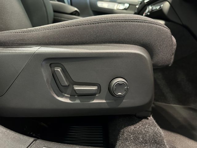 Volvo XC40 2021-06 16271-8