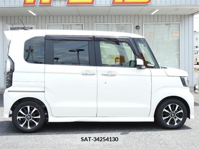 Honda N BOX CUSTOM 2017-08 279288-3