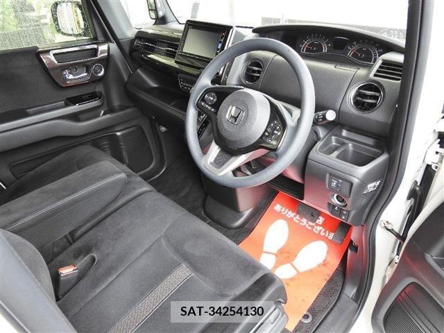 Honda N BOX CUSTOM 2017-08 279288-8