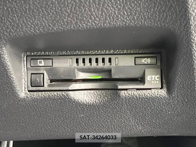 Toyota PRIUS 2019-03 281786-7
