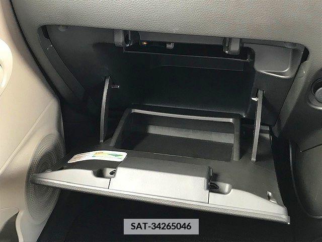Nissan CUBE 2011-07 377446-24