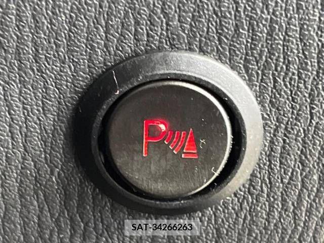 Mazda ATENZA WAGON 2013-09 303700-6
