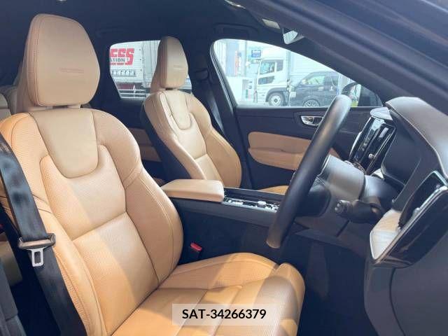 Volvo XC60 2020-08 239875-10