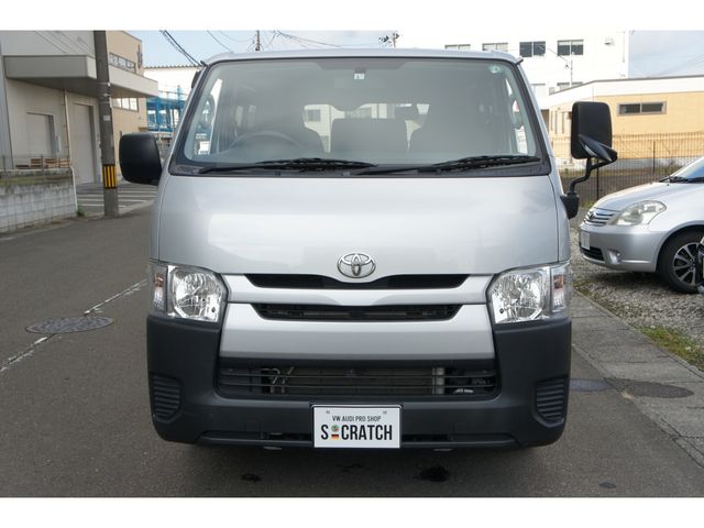 Toyota REGIUSACE VAN 2017-01 193110-15
